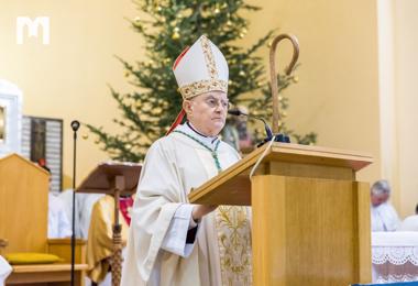 默主哥耶堂区观察员总主教 Henryk Hoser的圣诞祝贺