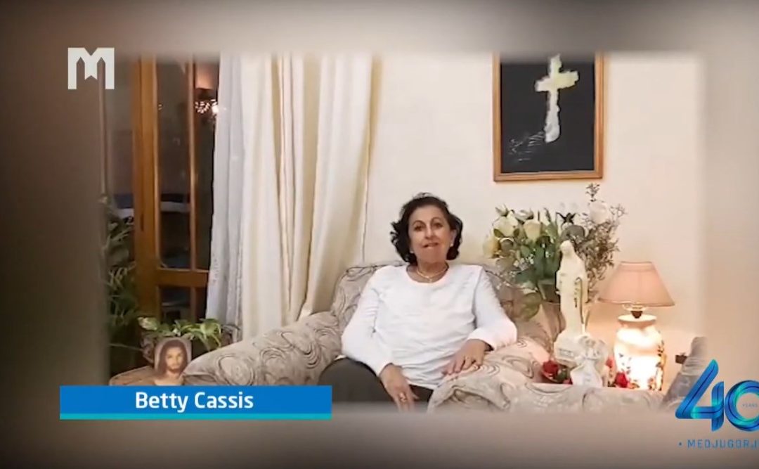 見證: Betty Cassis