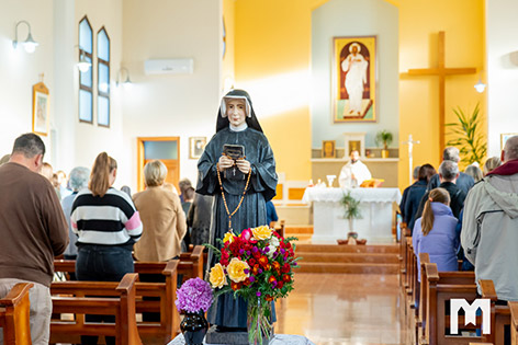 在Šurmanci慶祝聖女傅天娜瞻禮
