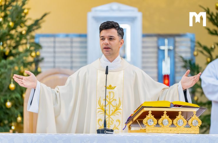 默主哥耶堂區神父 Zvonimir Pavičić 的聖誕祝福