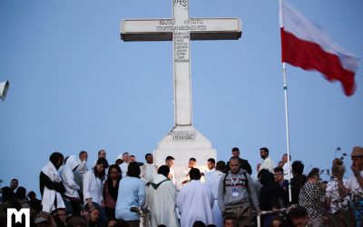 照片: 第36届国际青年祈祷聚会 – 在十字架山上的弥撒 (2025年8月8日)
