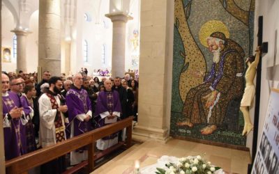 在Široki Brijeg纪念黑塞哥维那方济各会士被杀害81周年