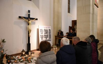 Josip Mužić神父在《SUSRET》節目中談及1945年於Široki Brijeg發生的修士被殺害事件