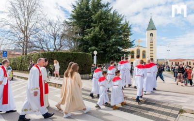 默主哥耶聖枝主日：在舊教堂地基舉行祝聖聖枝及遊行