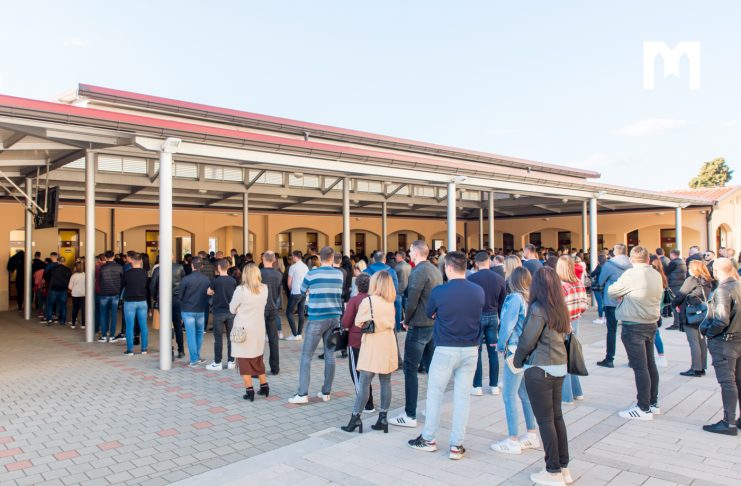 默主哥耶復活節前告解：每日早上10時至中午12時及下午4時開始