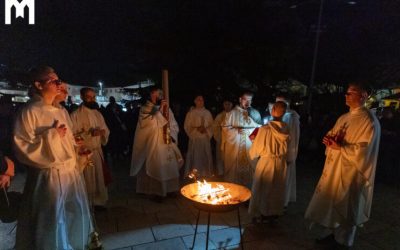 默主哥耶復活節守夜禮——我已復活，並且常與你們同在