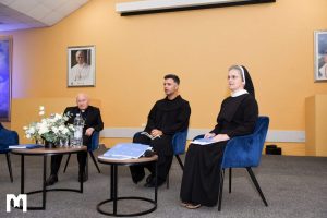 20250921-presentation-of-the-book-the-queen-of-peace-18